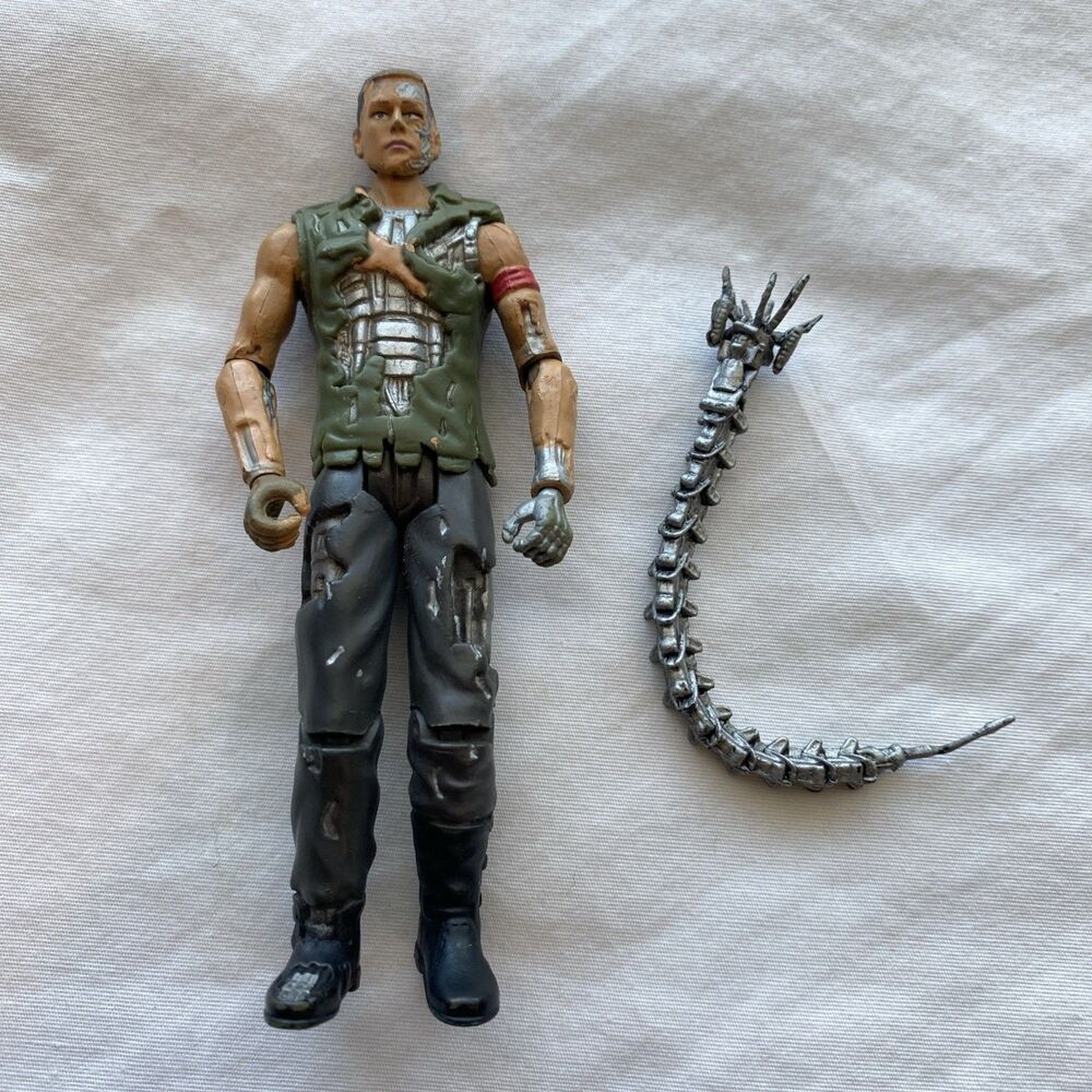 Terminator Salvation Marcus Action Figure, 4” 2009 Playmates With Torso
